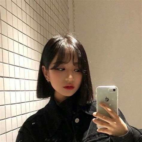 𝐔𝐋𝐙𝐙𝐀𝐍𝐆 𝐩𝐢𝐧𝐭𝐞𝐫𝐞𝐬𝐭 𝐬𝐢𝐧𝐠𝐮𝐥𝐚𝐫𝐢𝐭𝐲⌕ Ulzzang Short Hair Korean Short Hair Short Hair Styles