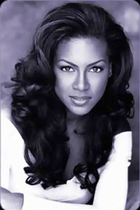 Miss USA 1993: Kenya Summer Moore (Finalist - Top 6 MU93) from Michigan