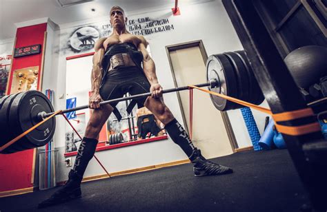 Banded Deadlifts 6 Reasons Why You Should Try It Boxlife