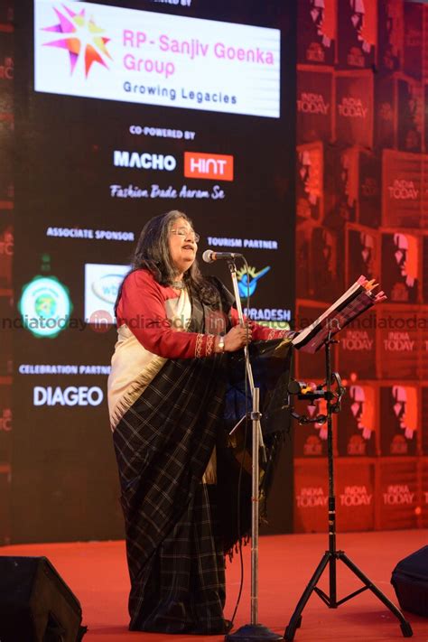 Usha Uthup Mesmerises The Crowd With Her Singing At East Conclave 2018