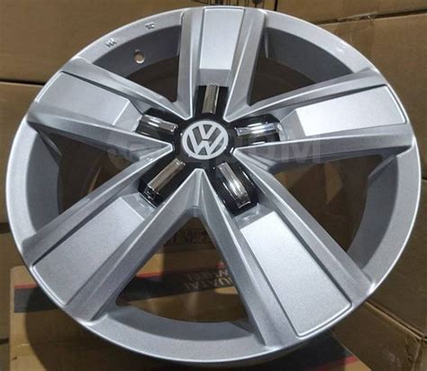 Литые колесные диски 17" на VW Multivan (Caravella), Volkswagen, 1 шт ...