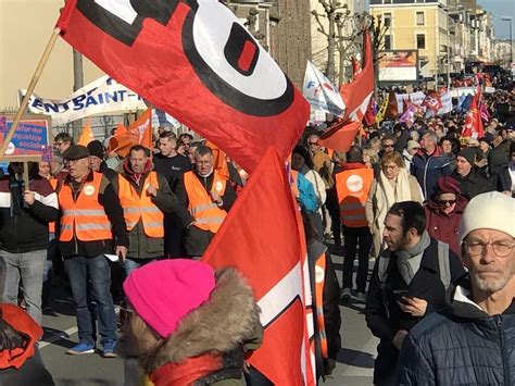 Réforme des retraites En baisse la mobilisation reste importante à