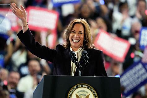 Beyonc And Kelly Rowland Introduce Kamala Harris At Houston Rally