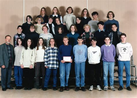 Photo de classe 3 ème 3 de 1994 Collège Marcel Grillard Copains d avant