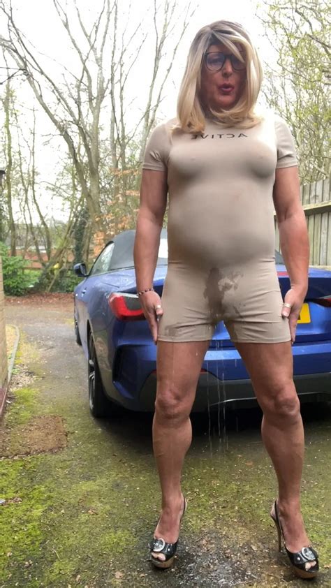 Amateur Crossdresser Kellycd2022 Sexy Milf Pissing Outdoors 46 Nude Pics XHamster
