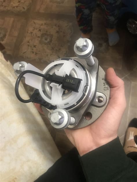 Замена передней ступицы fag — Saab 9-3 (2G), 2 л, 2008 года | поломка ...