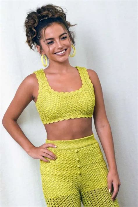 50 Isabela Moner Sexy And Hot Bikini Pictures Inbloon