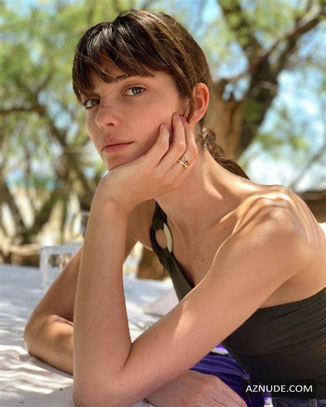 Annabelle Belmondo Nude And Sexy Photo Collection AZNude