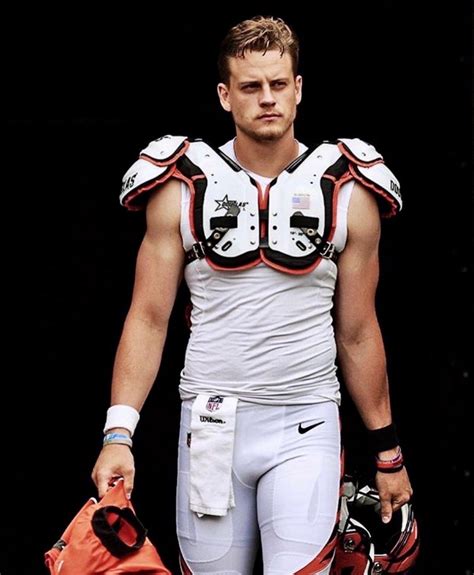 Joe Burrow Is Taking His Team To The Super Bowl R Ladyboners