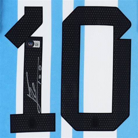 Lionel Messi Signed Custom Framed Jersey Display (Beckett) | Pristine ...