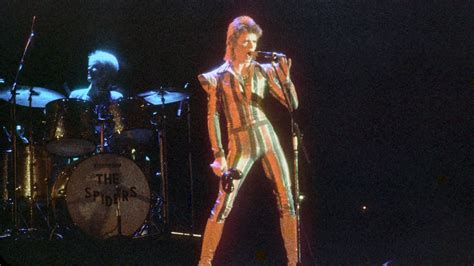 What David Bowie S Most Famous Looks Actually Mean