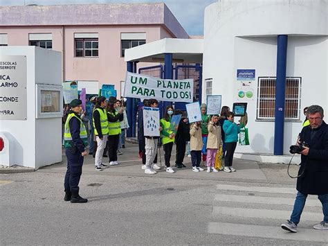 Marcha Pelo Ambiente Agrupamento De Escolas Maria Do Carmo Serrote