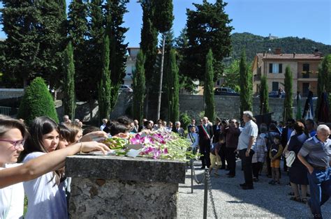 Gubbio Ricorda I Martiri Lanmig Alla Cerimonia Nel Anniversario