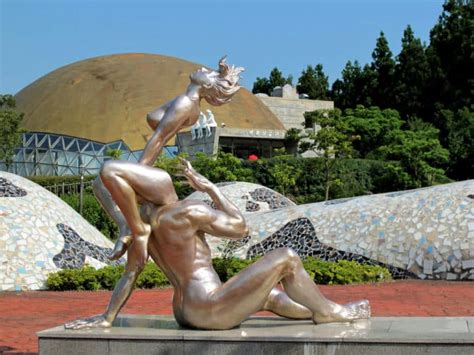 Les Jardins De Sculptures Les Plus Spectaculaires Du Monde