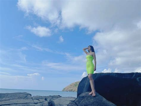 Anh Th M C Bikini Nh X U Sao Vi T Vi T Gi I Tr