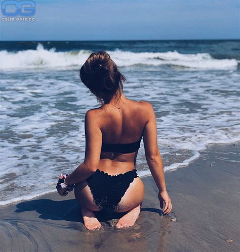 Nessa Barrett Nude Pictures Onlyfans Leaks Playboy Photos Sex Scene Uncensored