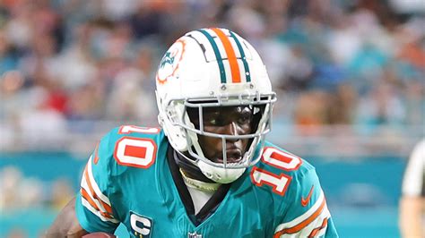 NFL star Tyreek Hill hints he has 10 kids as Dolphins WR opens up on