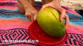 Slut Bikini Milf Jerk Off Husband On Public Beach And Eats Cum With