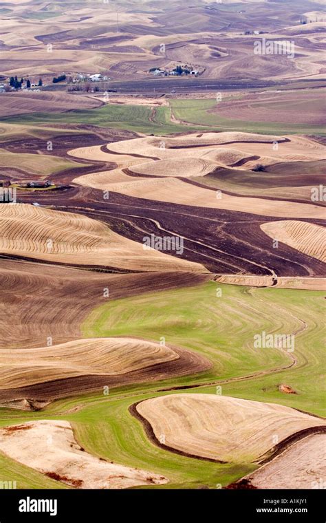 Contour ploughing hi-res stock photography and images - Alamy