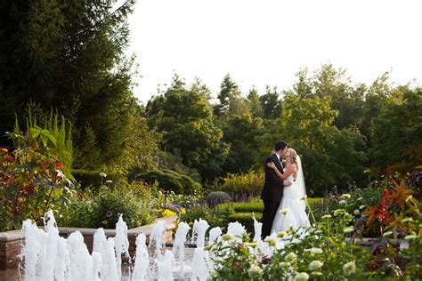 Chicago Botanic Garden Wedding - Rustic Wedding Chic