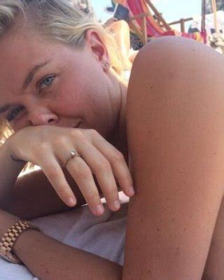 Lara Bingle Nude Porn Pictures XXX Photos Sex Images 4085453 PICTOA