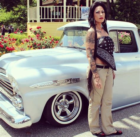 Girls Be Like School Fashion Girl Fashion Estilo Chola Latina Models Girl Power Tattoo