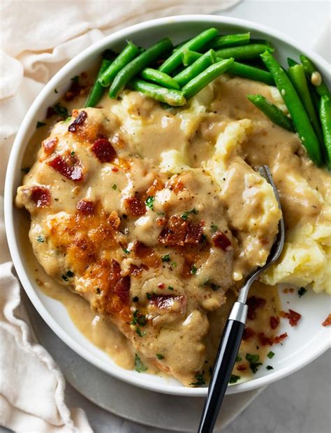 Smothered Chicken And Mashed Potatoes