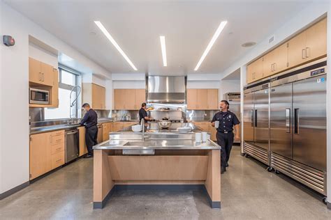 SF Fire Station 5 interior kitchen 1 - Stewart Cooper Newell Architects