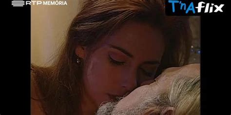 Fernanda Serrano Breasts Bikini Scene In Os Lobos Tnaflix