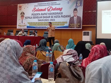 Kabid Dikdasar Rakor Tingkatkan Kapasitas Kepemimpinan Kepsek