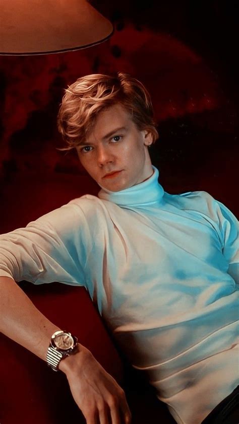 Thomas Brodie Sangster And The Queen S Gambit Artofit