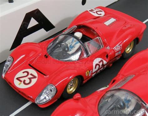 BANG 3003 Scale 1 43 FERRARI DIORAMA SET 3X 24h DAYTONA 1967