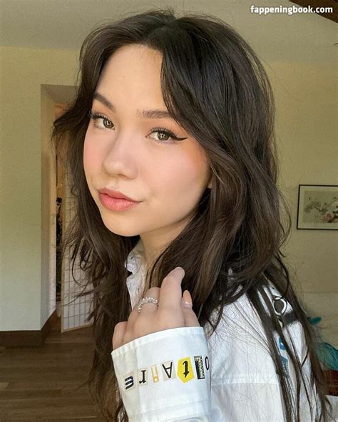 QuarterJade Nude OnlyFans Leaks Fappening Page FappeningBook