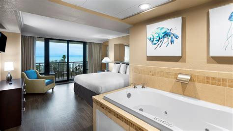 Accommodations Spotlight Oceanfront Jacuzzi® Jetted Bathtub Suite Your Romantic Getaway