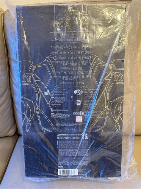 全新膠袋未開 Hot Toys Iron Man VI 黃 Neon Diecast Marvel hottoys ironman MMS D 興趣及遊戲