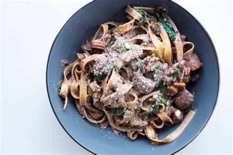 Mushroom Tagliatelle With Walnuts Green Leaves Chef S Pencil