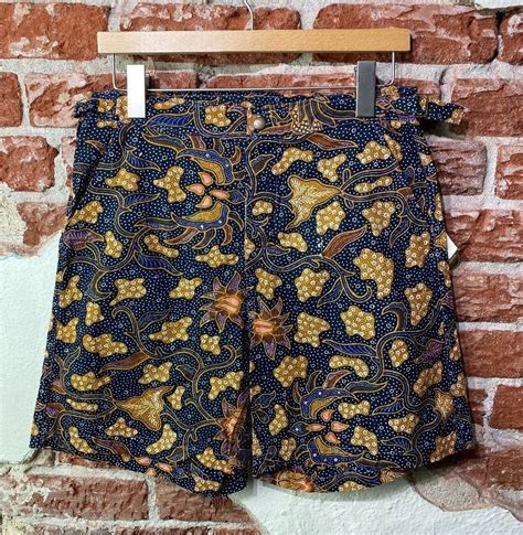 Cotton Batik Adjustable Waistband Shorts Boardwalk Vintage