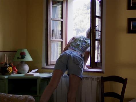 Nude Video Celebs Elena Wolff Nude Magari