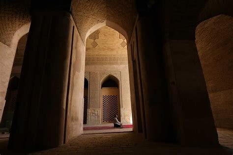 Imam al-Ghazali: A Biography and Introduction — Imam Ghazali Institute