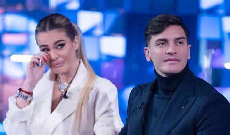 Gf Vip Novit Su Sophie Codegoni E Alessandro Basciano Stanno