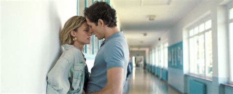 Naked Erotik Psychodrama Mit Svenja Jung Erh Lt Termin Sechsteiler Beleuchtet Sexsucht Und