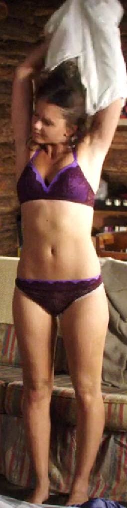 Naked Alexandra Chando In The Lying Game