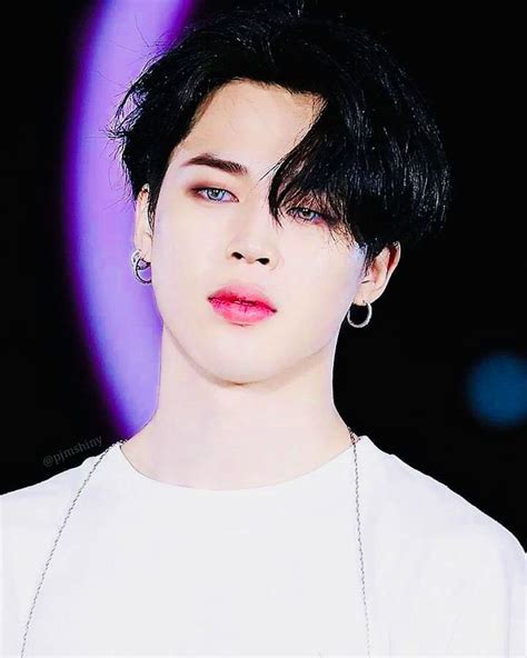 Pin By Nawress On Bts Jimin Black Hair Jimin Park Jimin