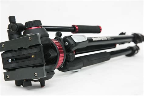 Manfrotto 502AH Pro Video Head and 055 Tripod - Deckhand Camera Rentals ...