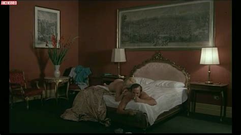 Naked Mimsy Farmer In The Girl From Trieste