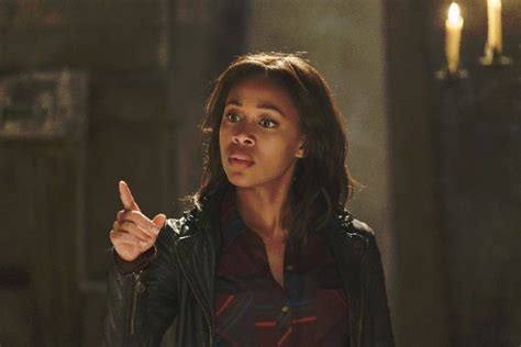 Sleepy Hollow Bild Nicole Beharie Von Filmstarts De