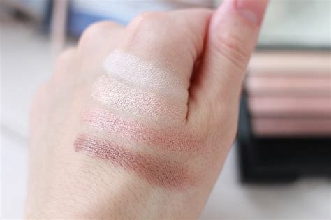 PUPA Новая палетка теней Vamp Palette в оттенке Absolute Nude A L I N D I A R Y