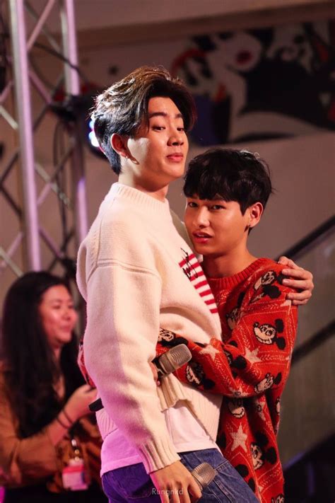 Pin By Sarah On Offgun In Cute Gay Couples Actors Gmmtv Actors