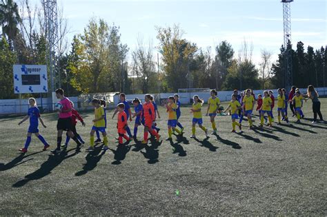 El equipo femenino de Cheste camina con paso firme Bandú Cheste