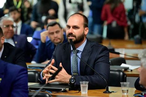 Eduardo Bolsonaro Diz Que Acusa O De Mauro Cid Sobre Ele E Michelle